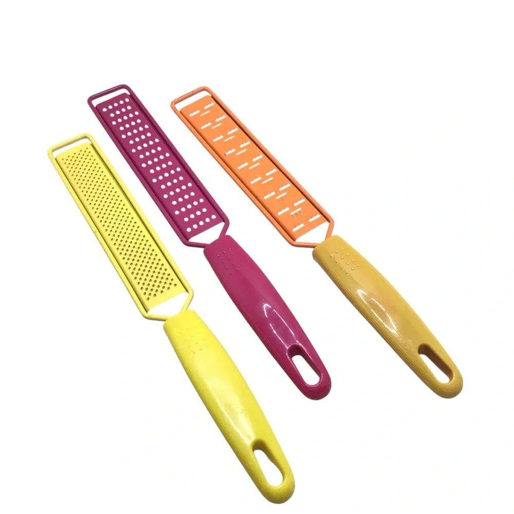 Rare Retro Avon 3pc Colorful Vintage Inspired Stainless Steel Grater Set